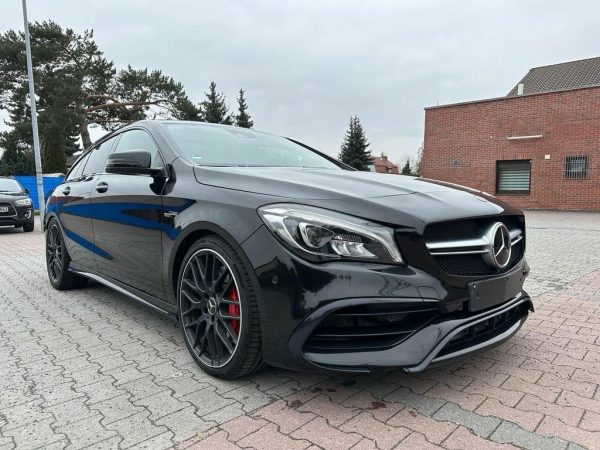 Mercedes-Benz CLA 45 AMG - Image 4