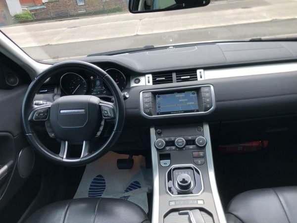 Land Rover Evoque 2.0 Td4 HSE - Image 11
