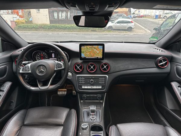 Mercedes-Benz CLA-Klasse CLA 45 AMG 4Matic - Image 12