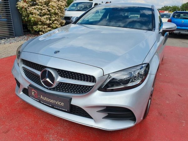 Mercedes-Benz C220 - Image 10