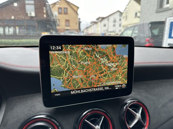 Mercedes-Benz CLA-Klasse CLA 45 AMG 4Matic - Image 14
