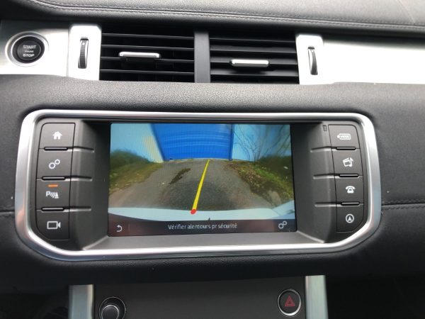 Land Rover Evoque 2.0 Td4 HSE - Image 16