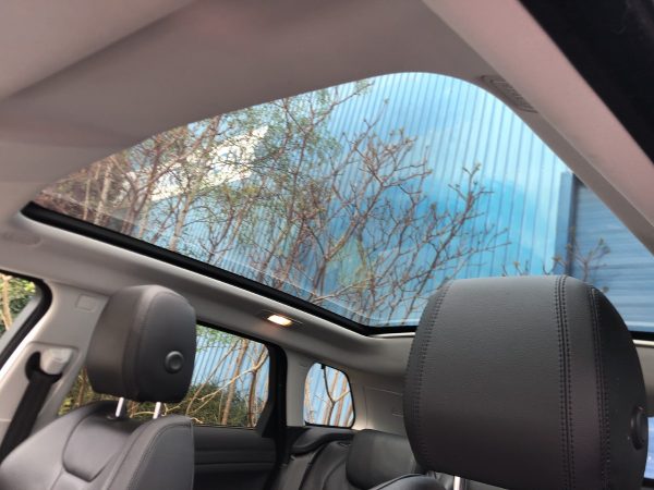 Land Rover Evoque 2.0 Td4 HSE - Image 17