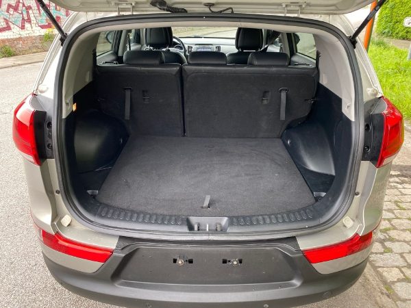 Kia Sportage 1.6 GDI Attract 2WD - Image 6