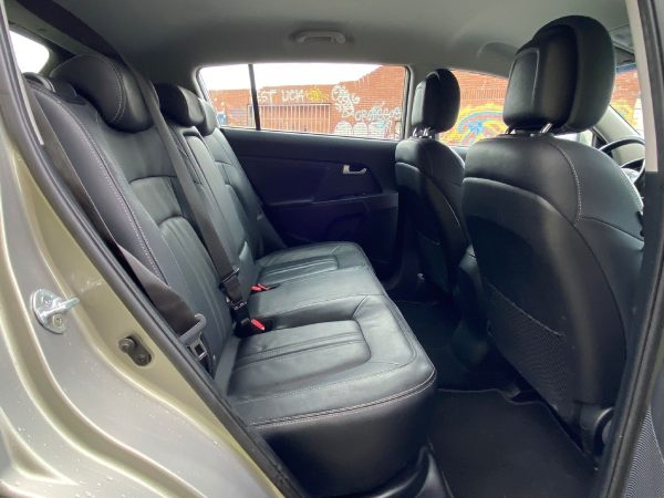 Kia Sportage 1.6 GDI Attract 2WD - Image 11