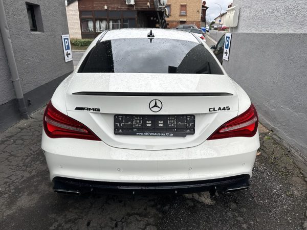 Mercedes-Benz CLA-Klasse CLA 45 AMG 4Matic - Image 5