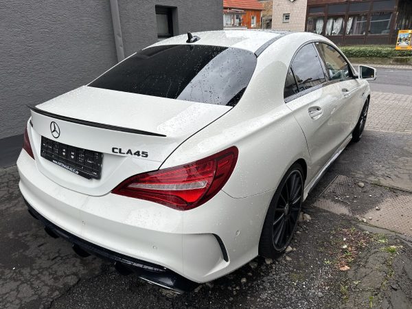 Mercedes-Benz CLA-Klasse CLA 45 AMG 4Matic - Image 6