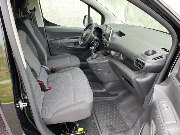 Citroen Berlingo 1.5 Blue-HDi Control M – Image 13