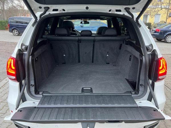 BMW X5 Drive40d - Image 15