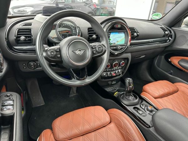 MINI COOPER CLUBMAN - Image 12