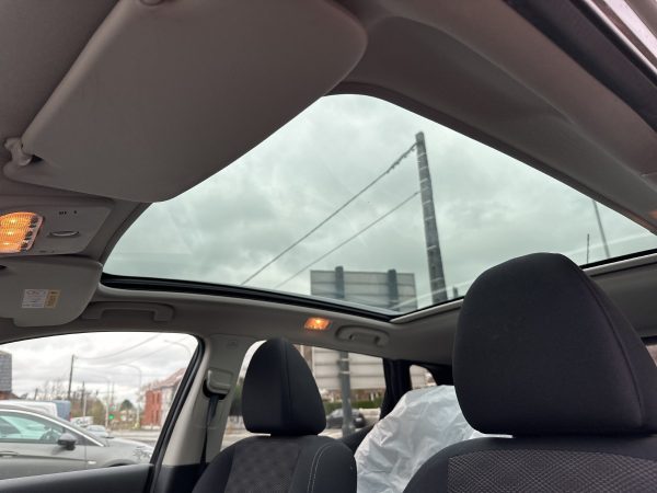 Nissan Qashqai 1.2 N-Connecta - Image 18