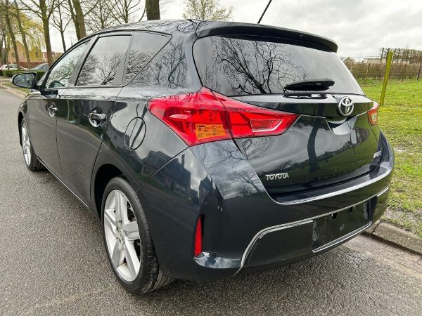 Toyota Auris 1.4 Turbo - Image 4
