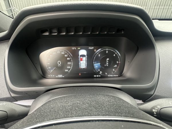 Volvo XC 90 2.0 D5 R-Design - Image 13