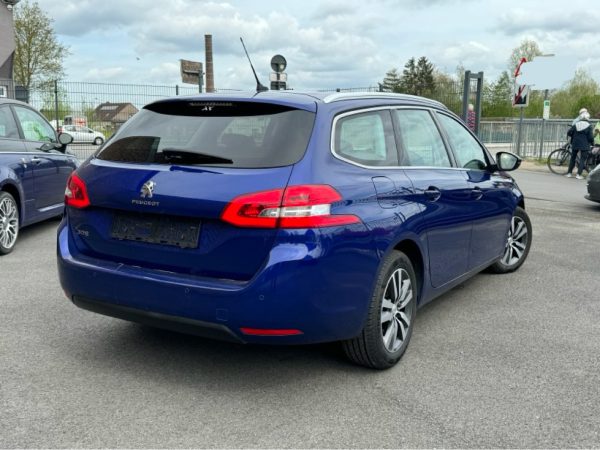 Peugeot 308 1.5 Blue-HDi Allure - Image 5