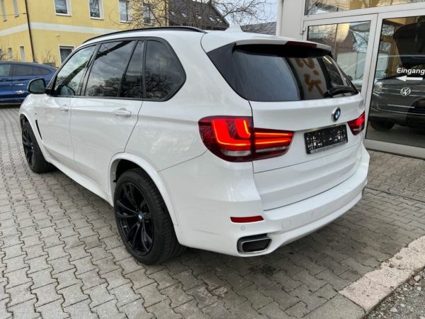 BMW X5 Drive40d - Image 2