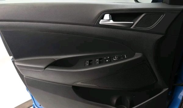Hyundai Tucson - Image 10