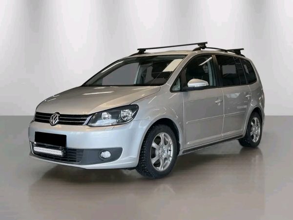Volkswagen Touran - Image 3