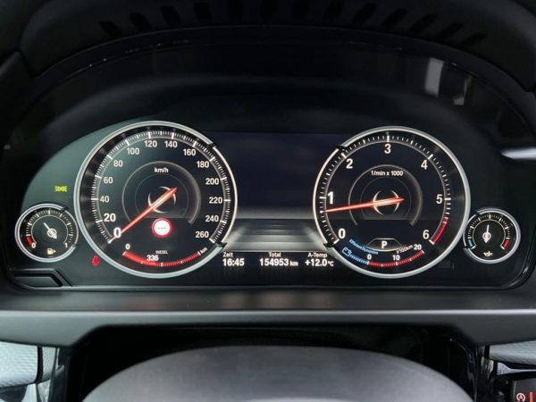 BMW X5 Drive40d - Image 9