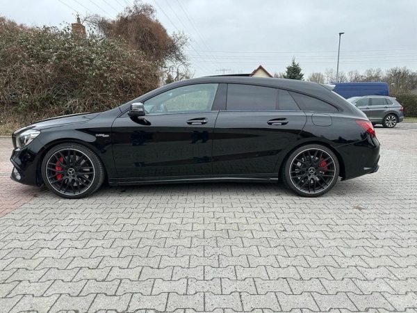 Mercedes-Benz CLA 45 AMG - Image 9
