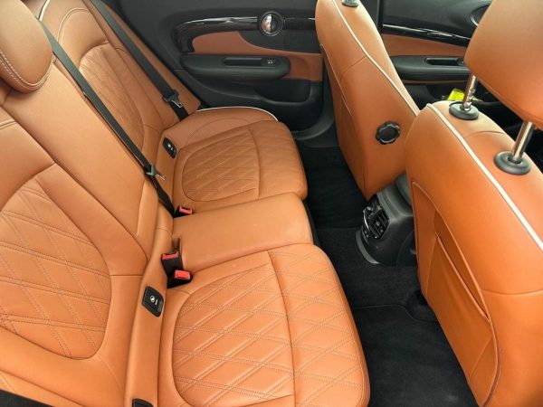 MINI COOPER CLUBMAN - Image 17